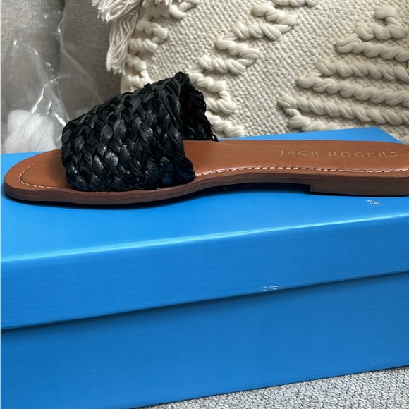 NIB Jack Rogers 8 - Picture 2 of 4